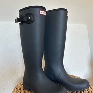 Hunter Classic Black Rain Boots